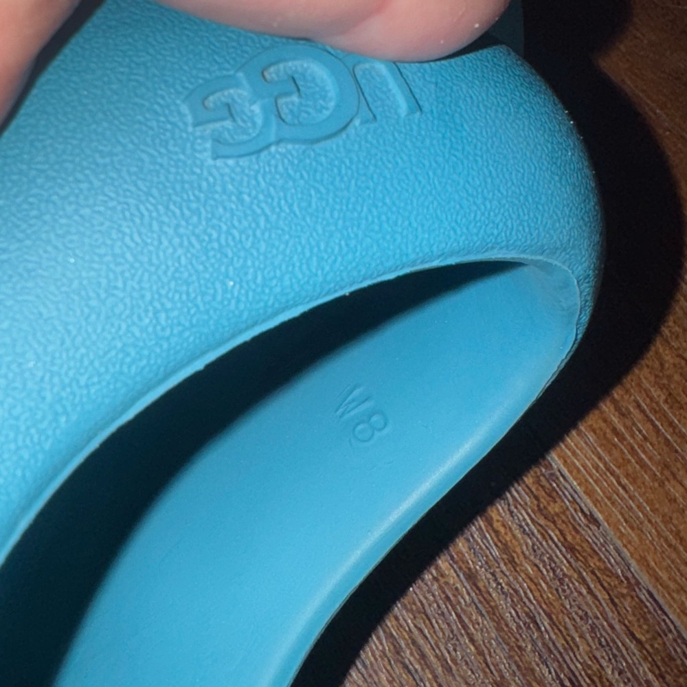 UGG • Sport Yeah Clog Size 8 - Picture 9 of 9